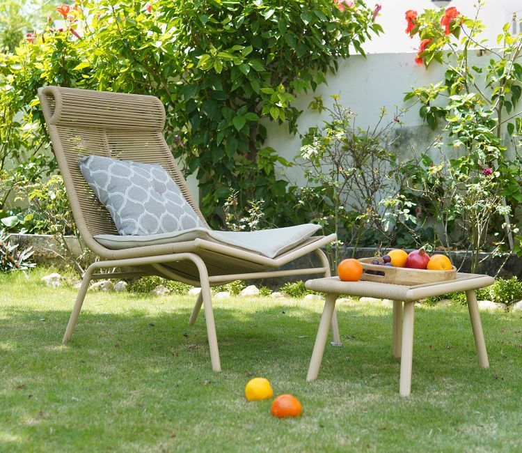 Branson Aluminum Outdoor Set With 1 Chair And Footrest