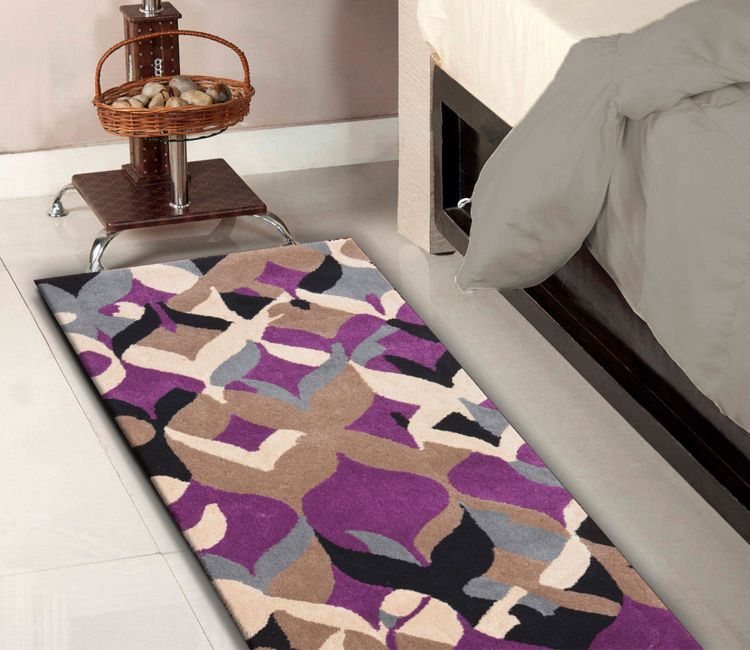 Purple Abstract Hand Tufted Wool Runner (22 x 55 inches)