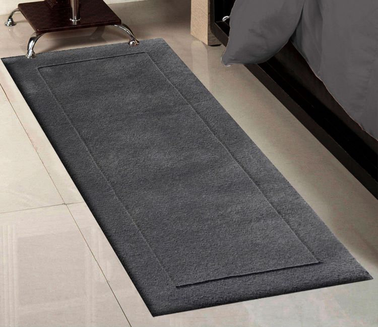 Grey Solid Hand Tufted Wool Floor Runner (22 x 55 inches)