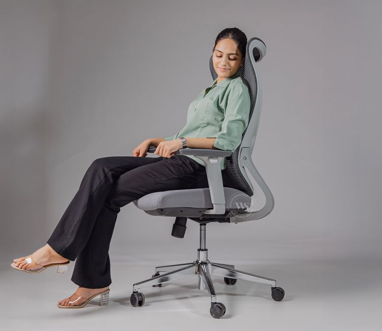 Rowen High Back Mesh Office Chair (Grey) by woodenstreet