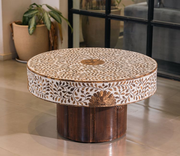 Mariana wooden center table - Classic and Versatile Coffee Table for Living Room
