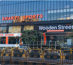 Pune stores