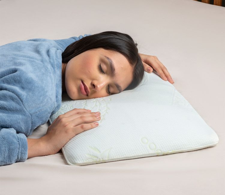Buy Soft Microfiber Cotton Sleeping Pillow Set Online | Pillows for Bed Online India